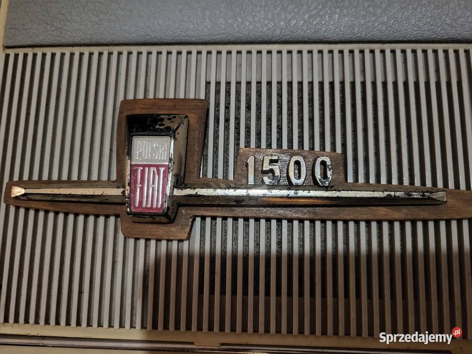 Emblemat fiat 1500 duży fiat FSO 125p znaczek Emblematy