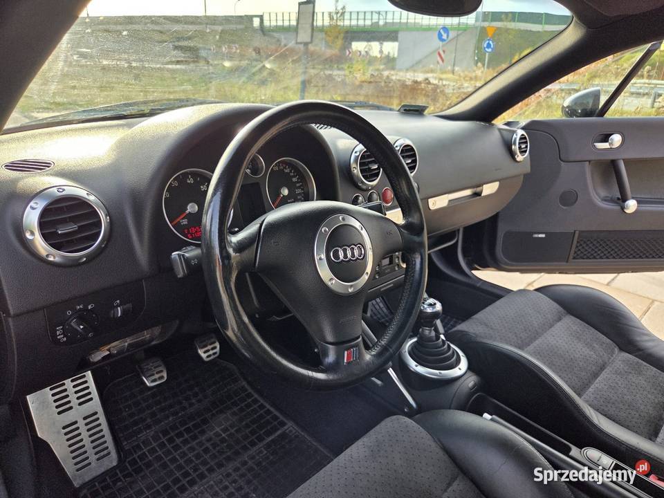 AUDI TT QUATTRO 18T 225 Zadbany garażowany niski Łódź