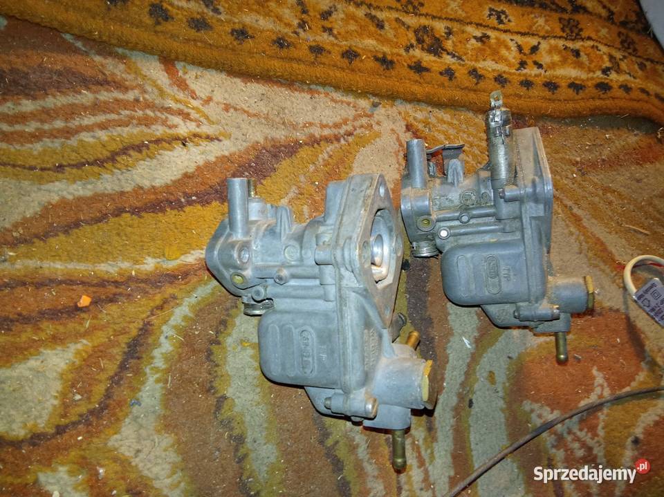 Gaźnik Fiat 126p korek wlewu Elegant zderzaka Motoryzacja Elbląg sprzedam