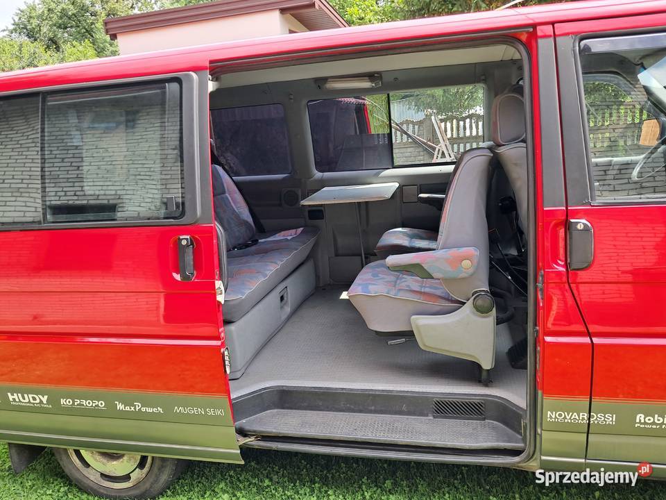 Wolkswagen Multivan 19td Rok produkcji 1993 Motoryzacja