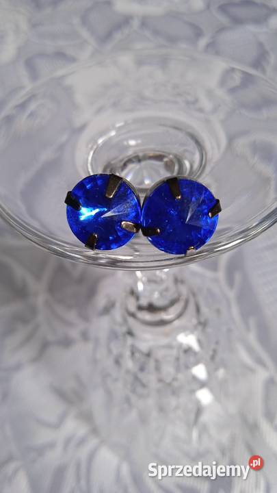 KOLCZYKI NA SZTYFCIE Z KOBALTOWĄ SZLIFOWANĄ