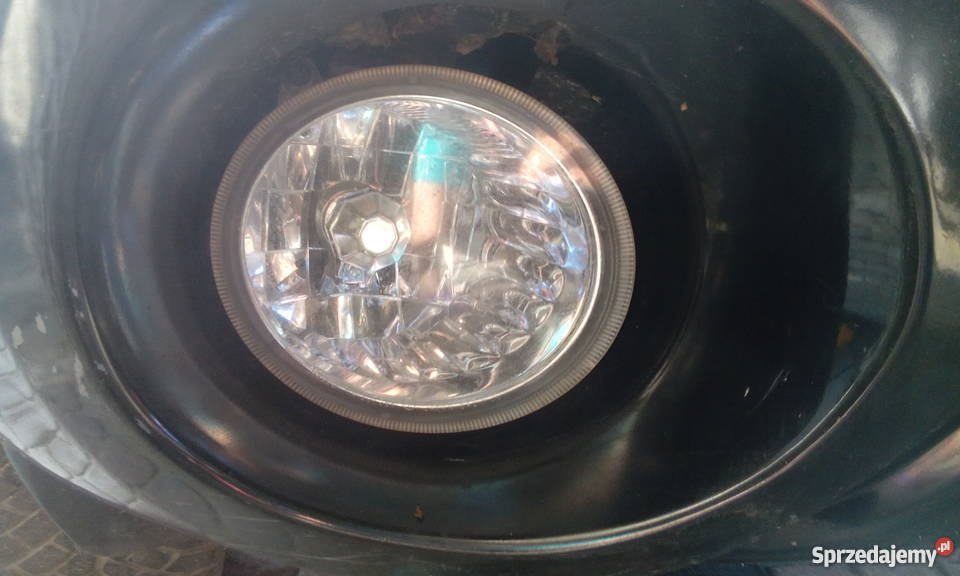 subaru forester lampa prawa Lewe Bełchatów