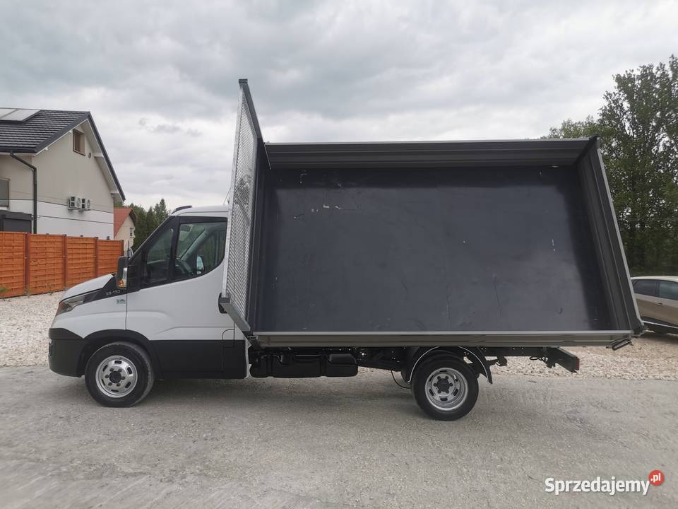 Daily 35C13 NOWY kiper 3strony ocynk Hak 130KM Iveco Książ Wielki