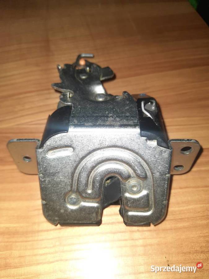 Mitsubishi Colt 6 Z30 3drwiowy zamek klapy sprzedam