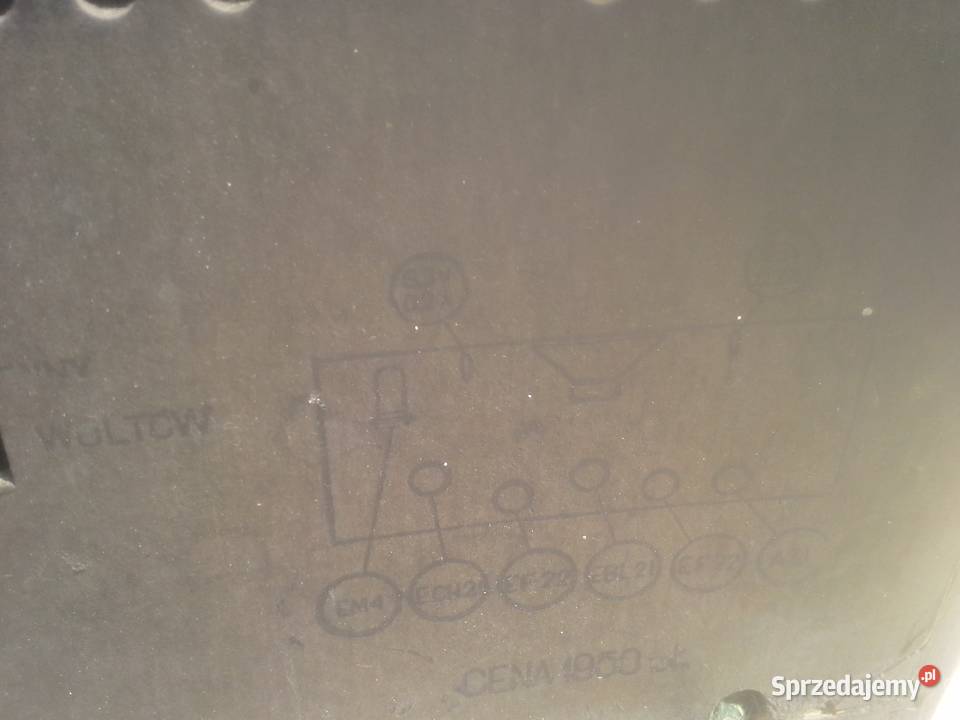 Zabytkowe radio Stolica gra Warszawa