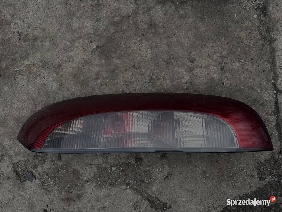 Lampa przód Prawa Opel Corsa C