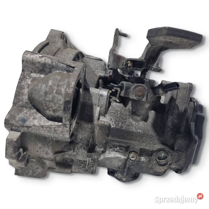 SKRZYNIA BIEGÓW VW Golf V 19 TDI 105 manualna