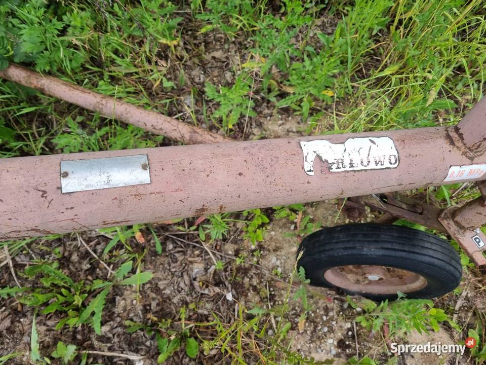 Sprzedam zgrabiarkę pszewracarke Zgrabiarki i przetrząsacze Sejny