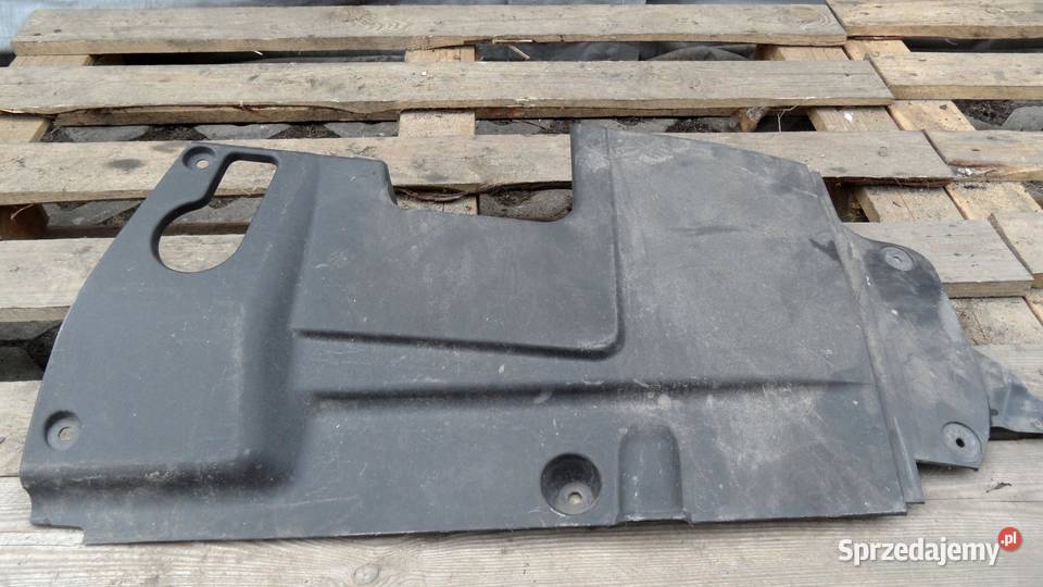 LEXUS IS II 06r osłona silnika górna 5379553020