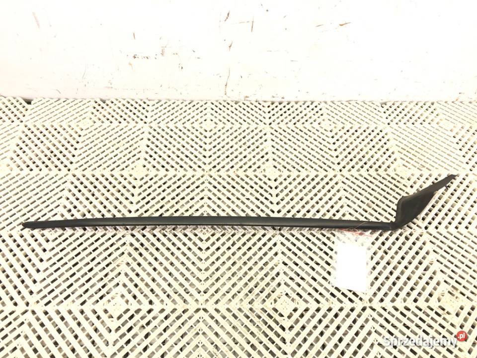 LISTWA ZGARNIAJĄCA PRZÓD PRAWA TOYOTA CHR osobowe