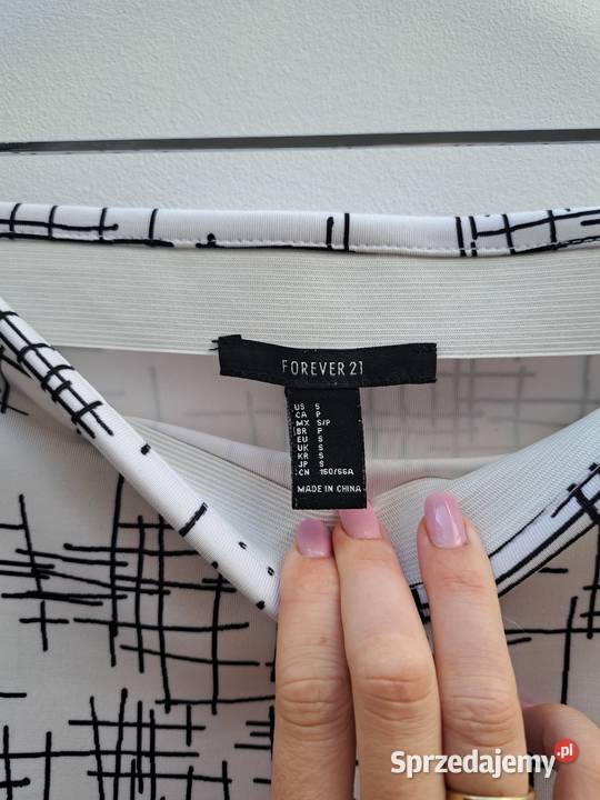 Białoczarna mini spódnica FOREVER 21 S pomorskie Trąbki Wielkie