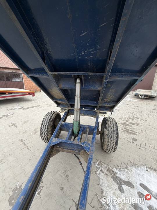 Przyczepa wywrotka Vestas jednoosiowa nieuszkodzony Dawidy