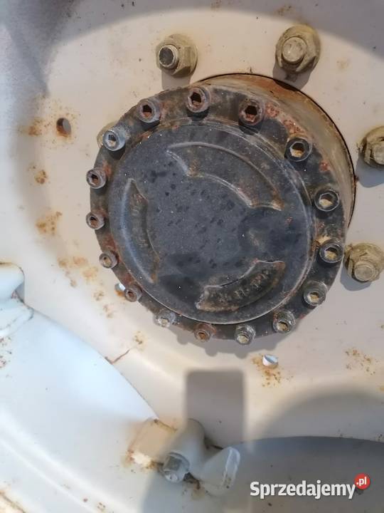 Części mostu Massey Ferguson 6235 6245 6255 6260 Andrychów sprzedam