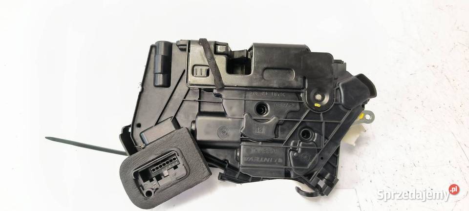 ZAMEK DRZWI PP VOLKSWAGEN PASSAT B8 RLINE Motoryzacja Lipno