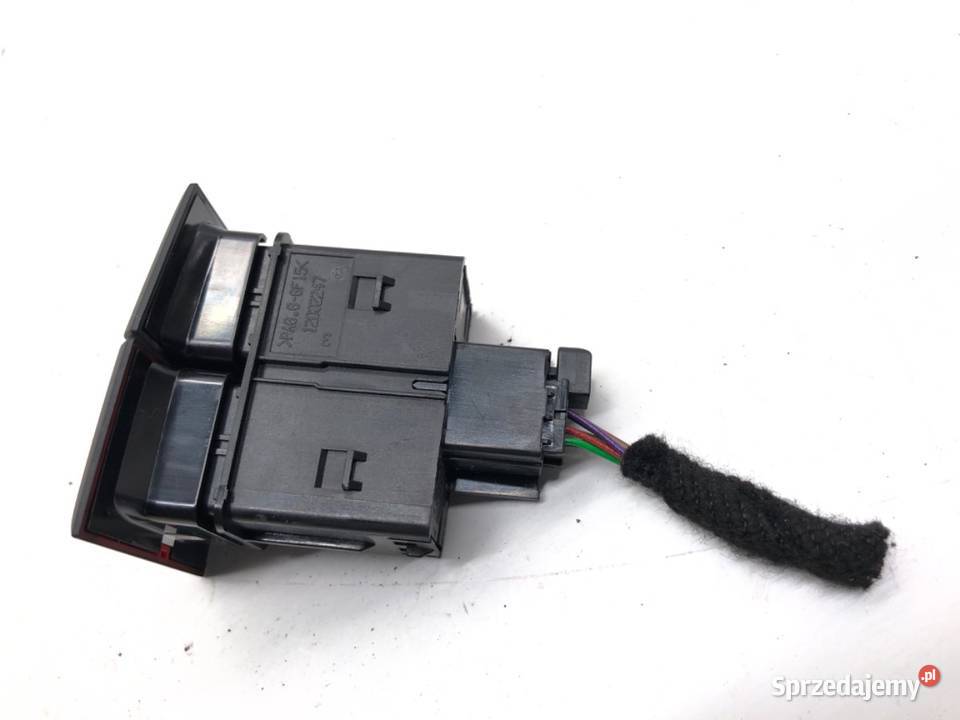 WŁĄCZNIK ŚWIATEŁ AWARYJNYCH SKODA KAMIQ podkarpackie