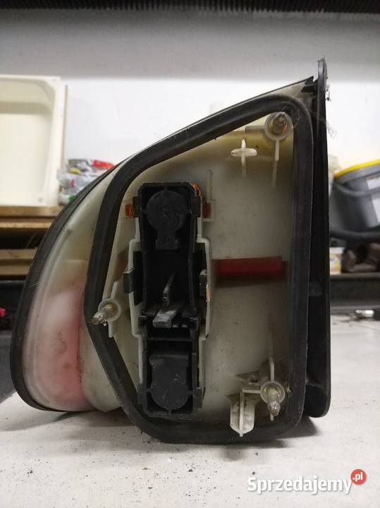 Renault Safrane 1998 r lapa tylna prawa Prawe sprzedam