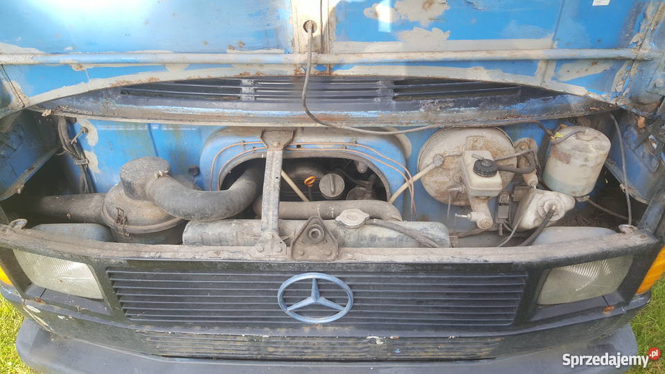 Mercedes Kaczka 207 D nieuszkodzony Chojnów