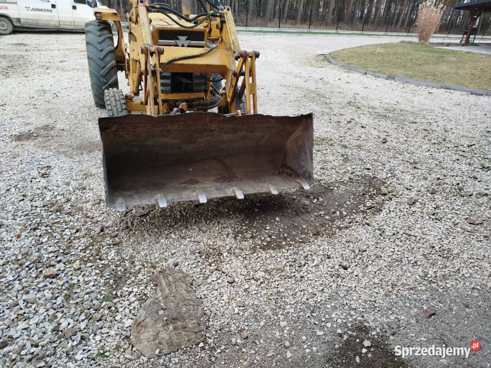 Massey 3165R Dąbrówka Wisłocka