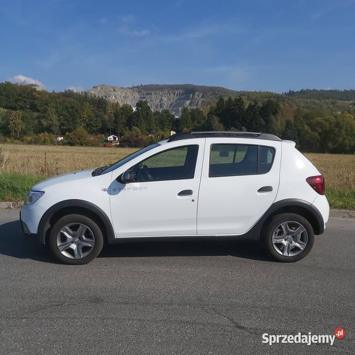 Dacia sandero stepway 15dci 2018r elektrochrom. lusterko wst. Nowa Ruda