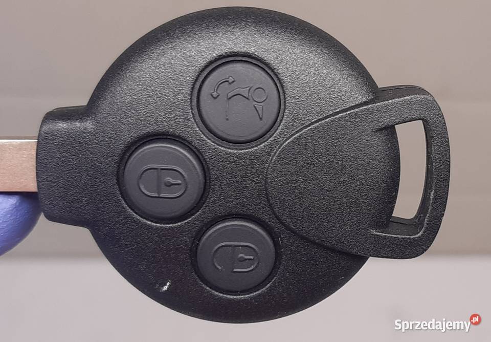 KLUCZYK PILOT 3 PRZYCISKI SMART FORTWO FORFOUR