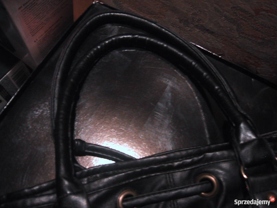 Duża39x33 czarna torebka do rękina ramieeko Świdnik