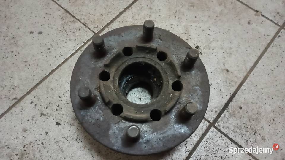 nissan atleon piasta przód 0006 30 BD30 Ti Piasty i łożyska kół podkarpackie Rzeszów sprzedam