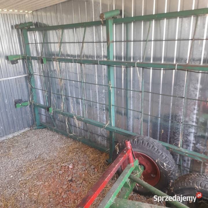 Platforma woz do siana nieuszkodzony Przyczepy rolnicze Kadcza