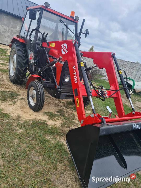 Ładowacz czołowy firmy Agrosped model V700 Ładowacze czołowe Strzeszkowice