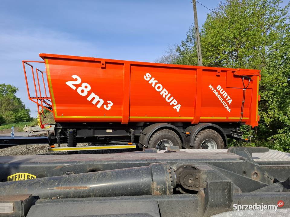 Przyczepa skorupowa 28m3 nieuszkodzony Przyczepy rolnicze Przyczepy rolnicze podlaskie