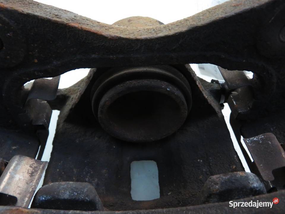 ZACISK LEWY PRZÓD HYUNDAI COUPE II 20 GLS sprzedam