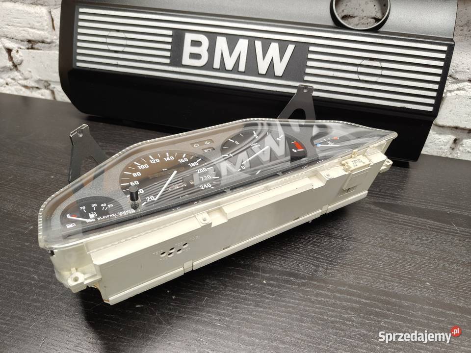 Bmw e30 licznik zegary 325e 27eta 100 sprawne łódzkie Aleksandrów Łódzki