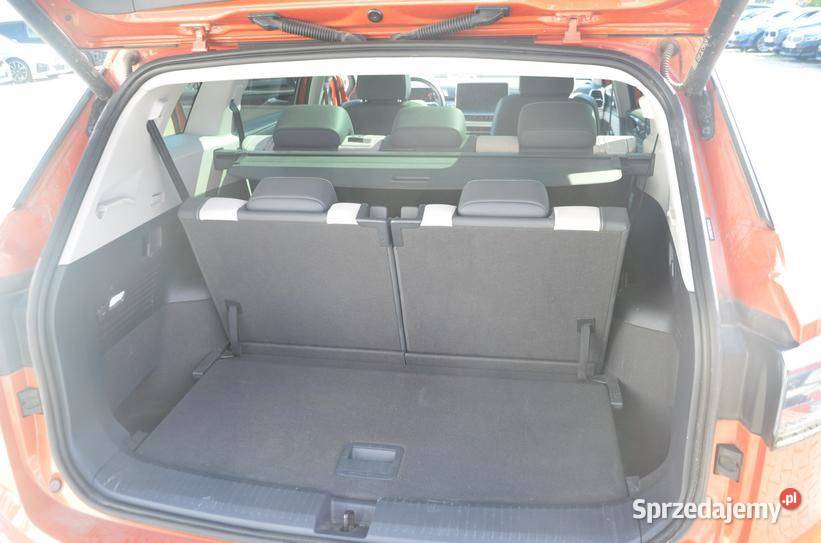 VOLKSWAGEN ID6 2022 EE 204 0cm3 Warszawa