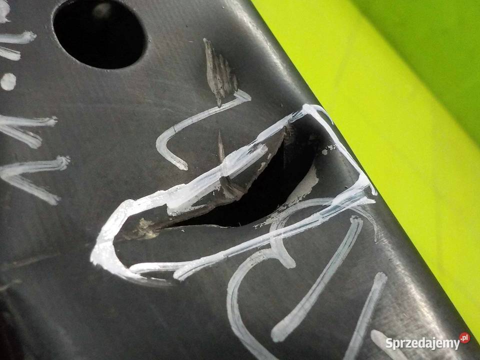 OPEL ZAFIRA C 13r pas przedni wzmocnienie gorne osobowe Suków sprzedam