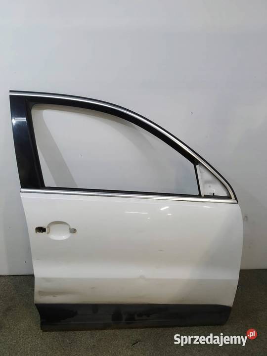 DRZWI PRAWE PRZÓD BIAŁE LEKKO USZKODZONE VW