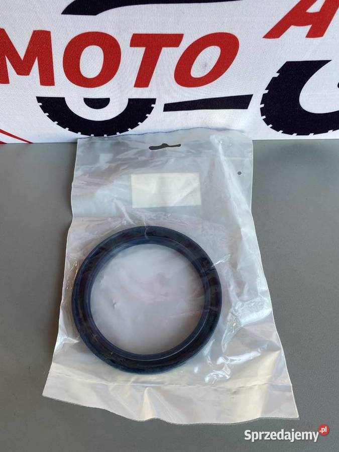 Uszczelniacz półosi tylnej Massey Ferguson podlaskie