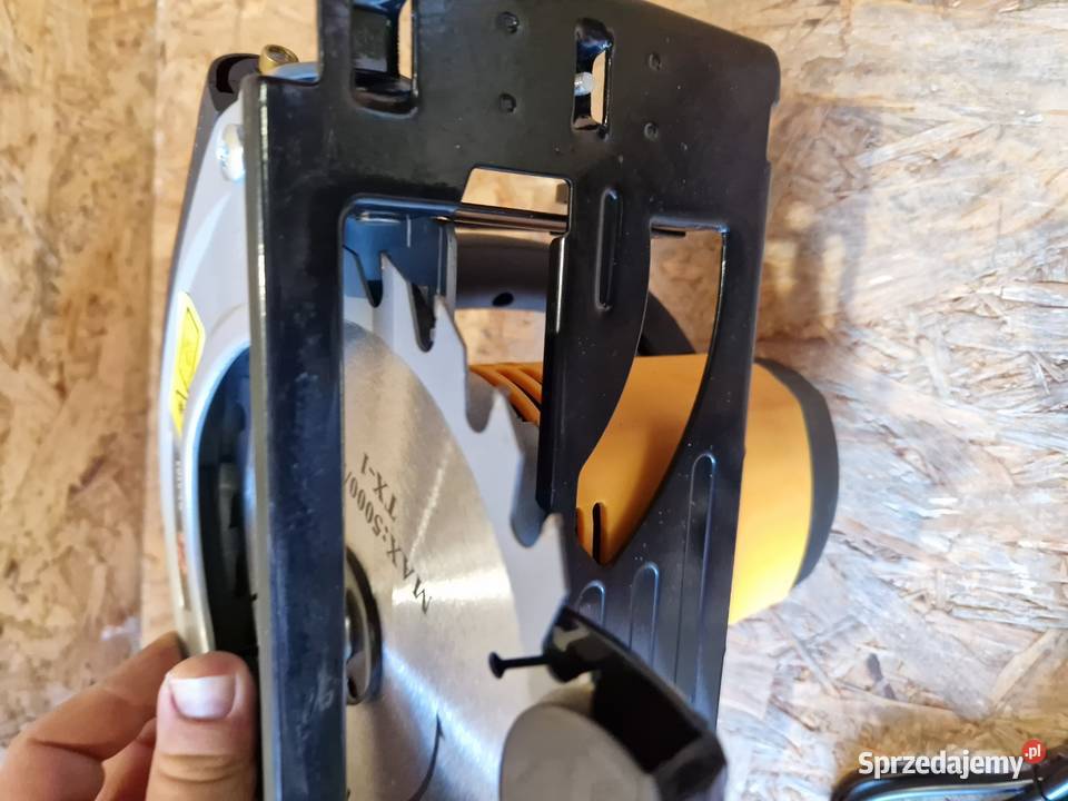 PILARKA TARCZOWA NAJAZDOWA z laserem 185mm 2250W Głogowa