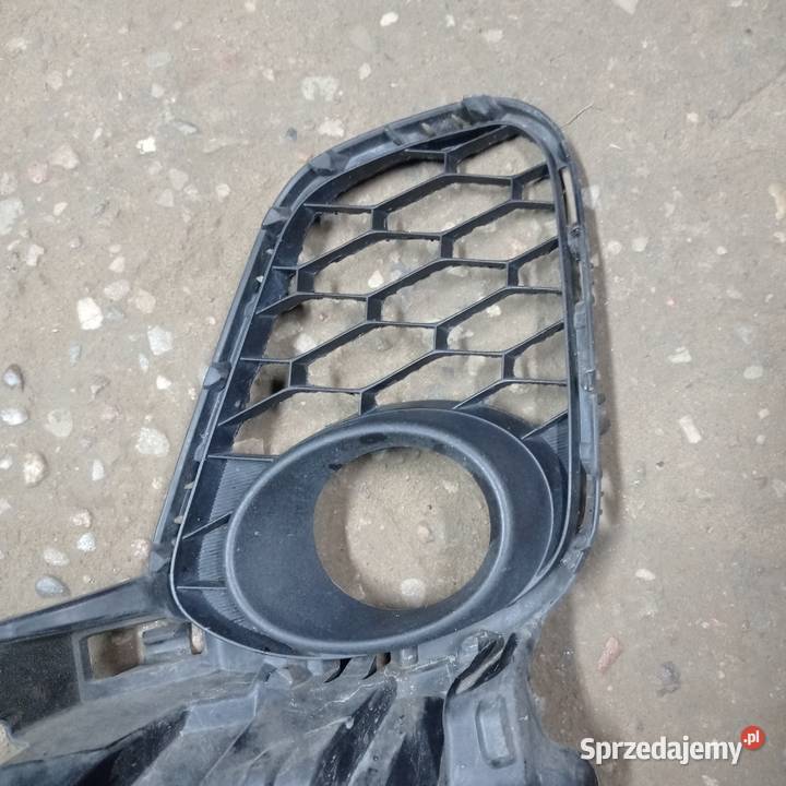 KRATKA HALOGENU ZDERZAKA MAZDA 3 LEWA BL 0913 22 Kamień Pomorski