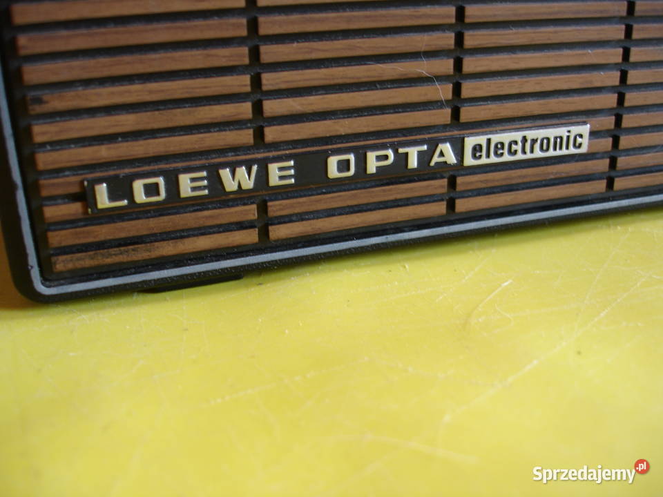Radio LOEWE OPTA T87