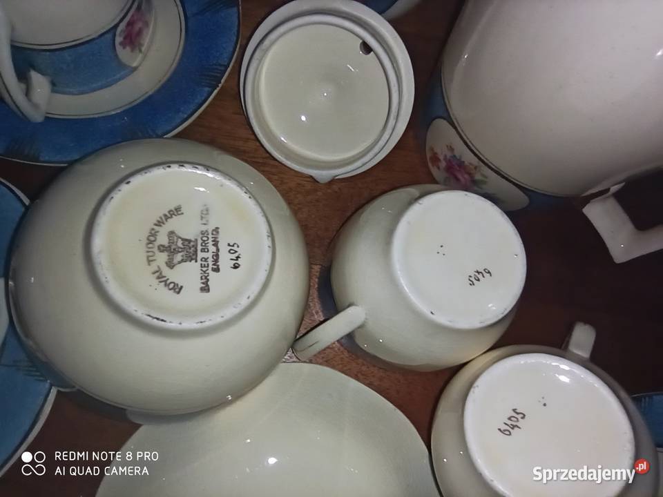 Dzbanuszek 4 filiżank i miseczka BARKER BROS LTD pomorskie