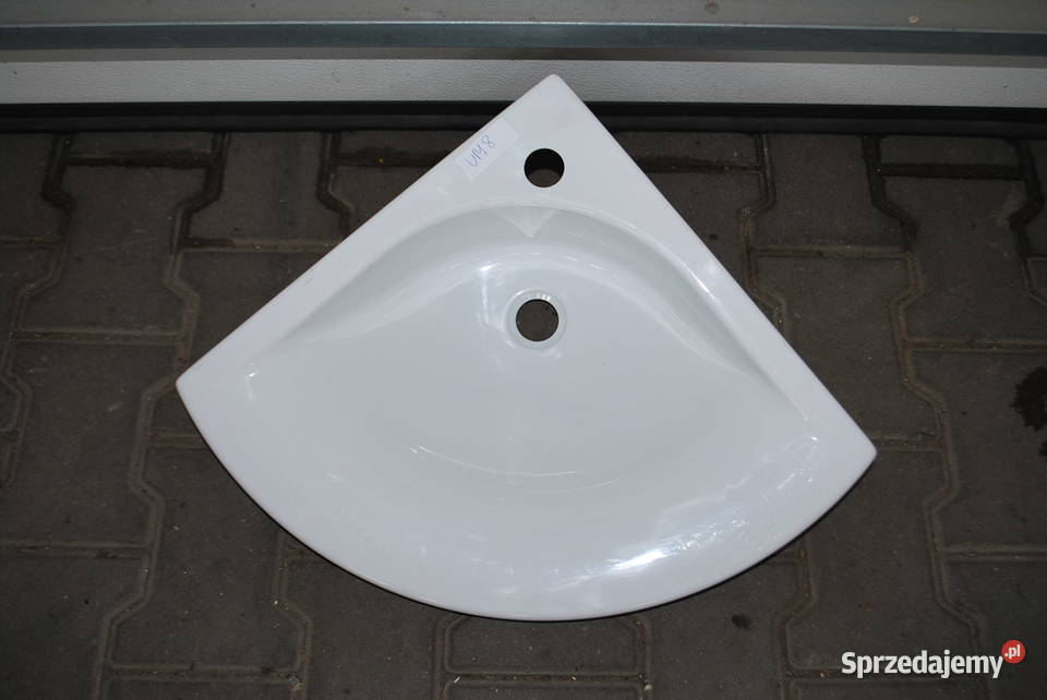 UMYWALKA NAROZNA DO PRZYCZEPY KEMPINGOWEJKAMPERA Motoryzacja Grzebowilk