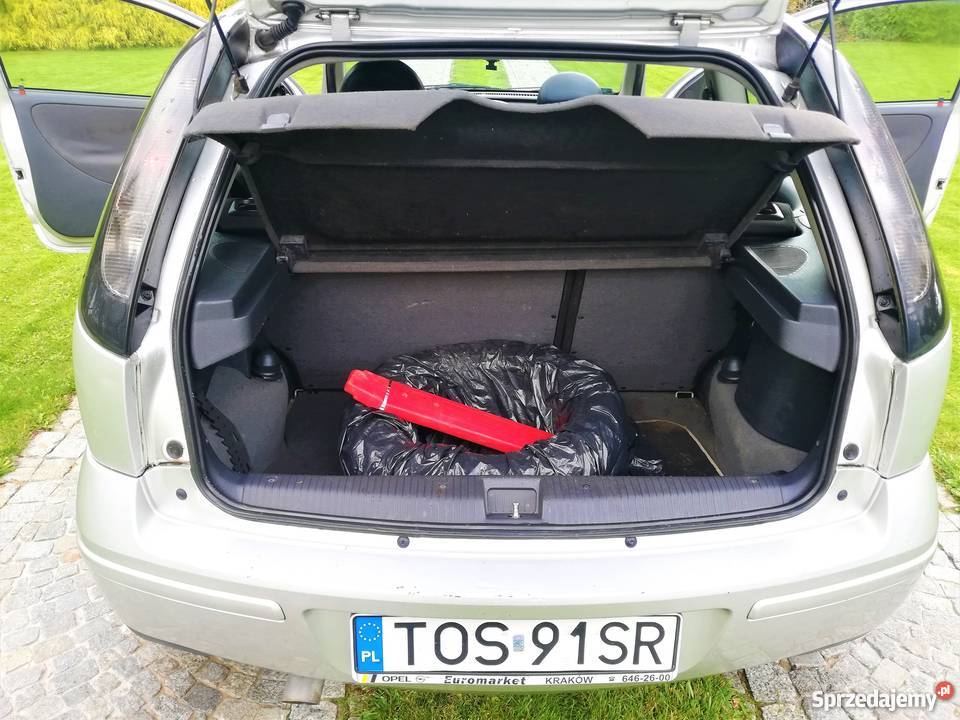 Opel Corsa C 12 gaz AUTOMAT Pierwszy właściciel wspomaganie kierownicy Ostrowiec Świętokrzyski