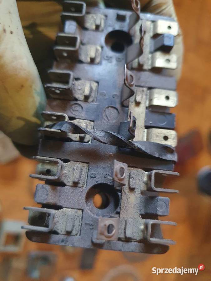 Skrzynka Bezpieczników gniazda puszka DDRPirna Skrzynki bezpieczników mazowieckie Warszawa