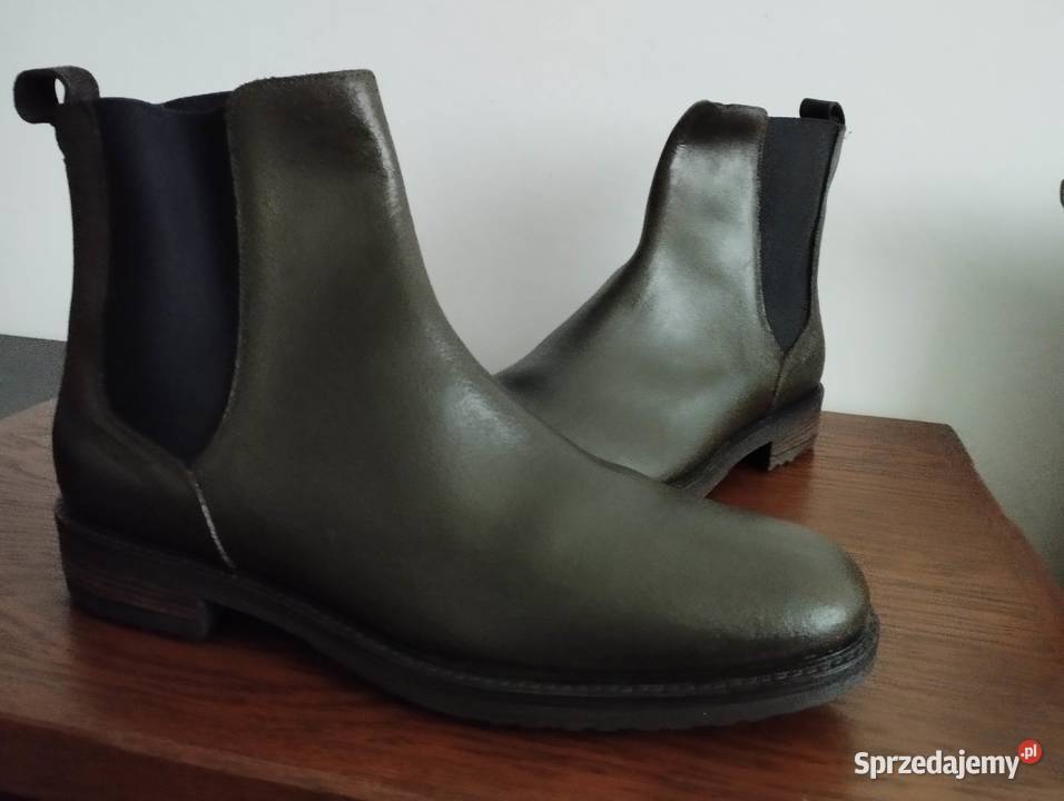 Buty sztyblety Moschino 46 305 skóra