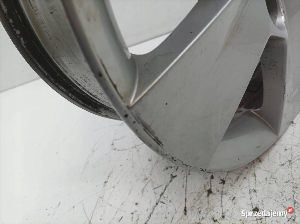 FELGA ALUMINIOWA R15 5X100 ET38 OC57MM 6JX15H2