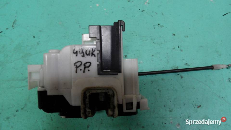 FIAT QUBO 13r zamek drzwi prawy przód świętokrzyskie