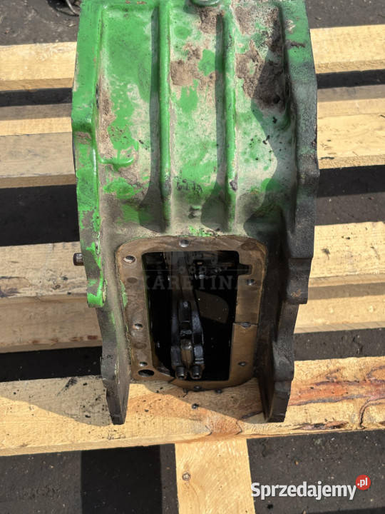John Deere 6630 Obudowa skrzyni biegów L102062 Jastrzębniki
