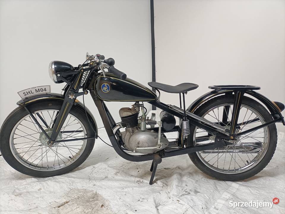 SHL M04 Zarejestrowana Padniewko