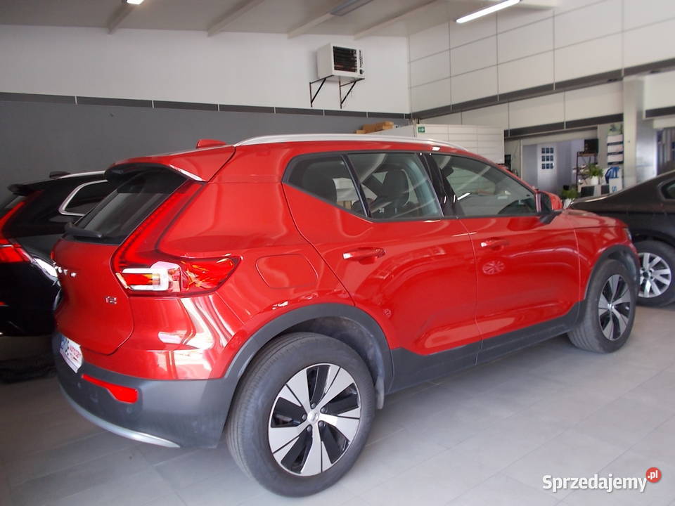 VOLVO XC40 15 benzynaAutomatsalon Polska 28000km Dębica sprzedam