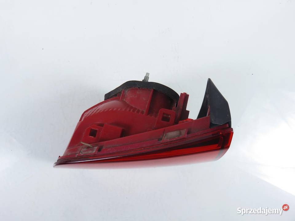 LAMPA PRAWA TYLNA KLAPA VW TIGUAN LIFT