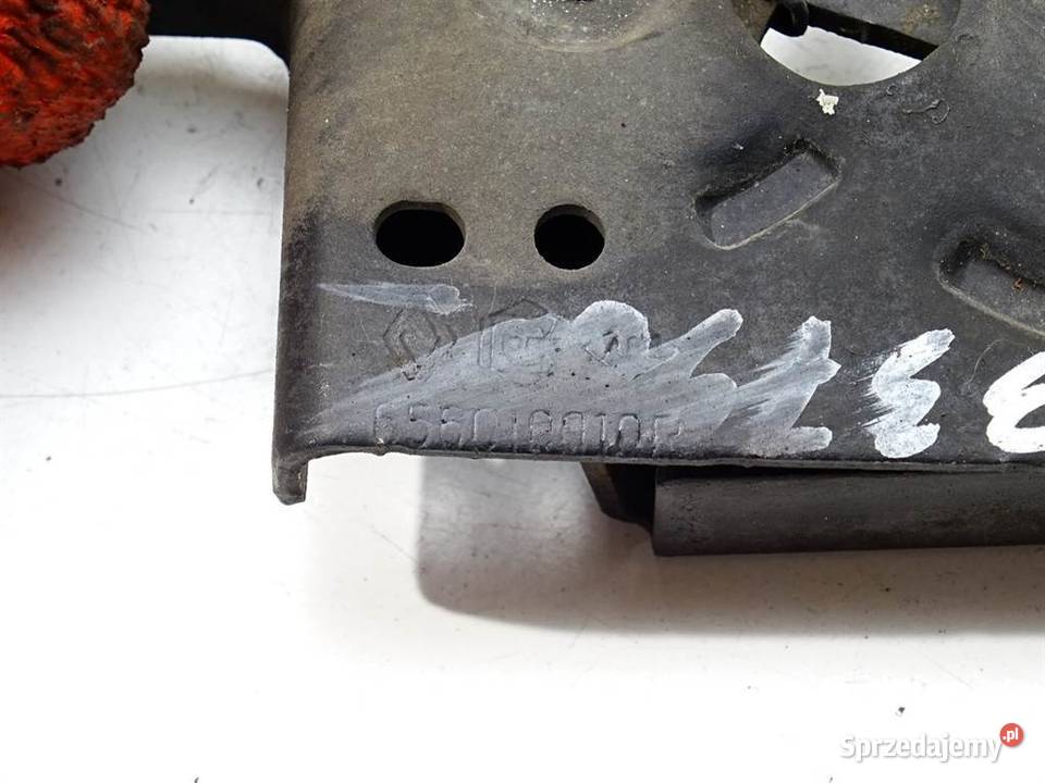 ZAMEK MASKI RENAULT SCENIC III Kombi 656010010R osobowe